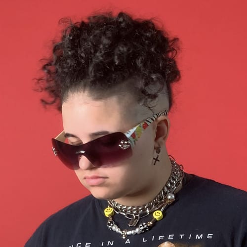 Suz